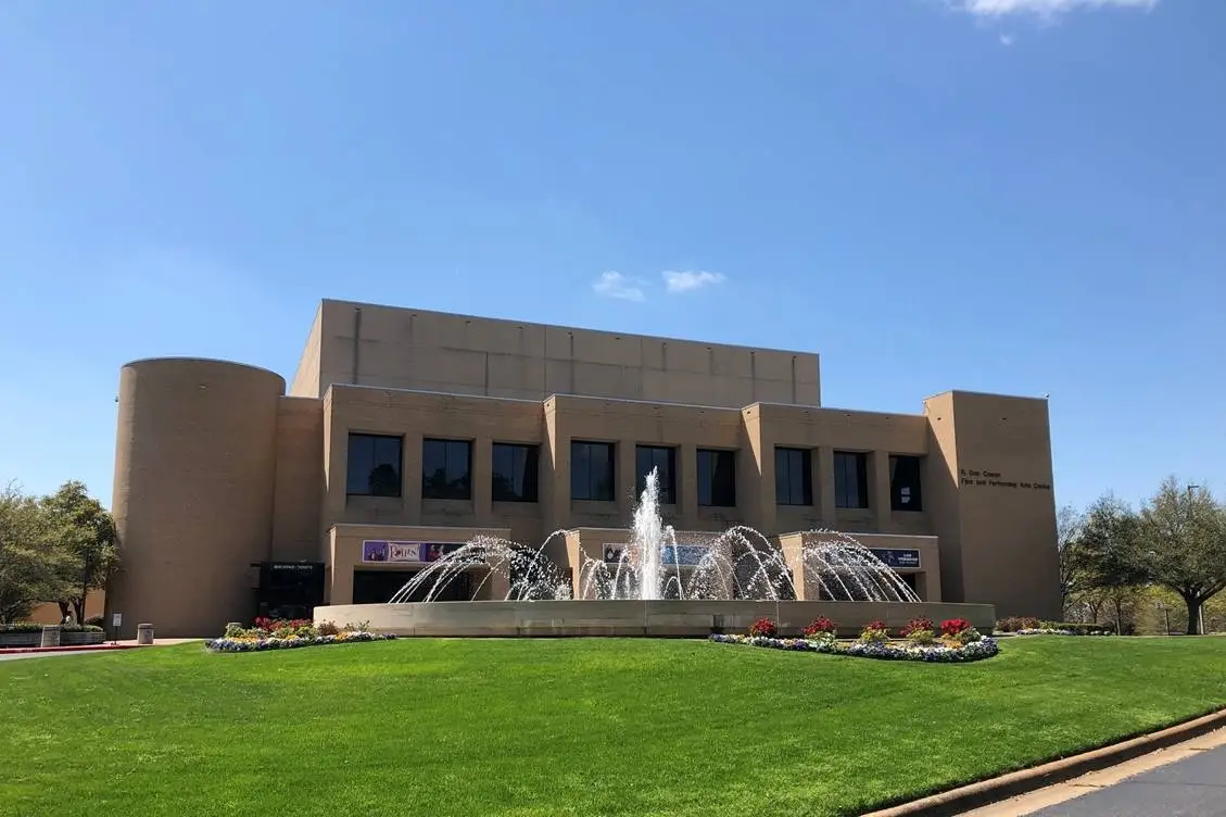 UT-Tyler-Cowan-Fine-and-Performing-Arts-Center